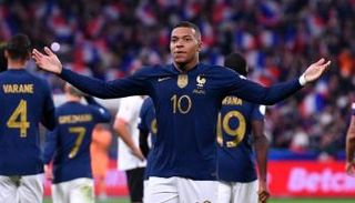 كيليان مبابي نجم باريس سان جيرمان