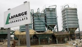 أحد مواقع مجموعة لافارج - أرشيفية