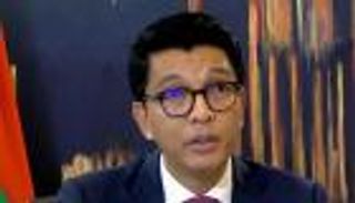 "صوت مخالف" يطيح بوزير خارجية مدغشقر من منصبه.. ما علاقة أوكرانيا؟