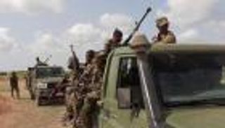 "إرهاب الشباب" يفخخ الجسور.. قتلى وجرحى في تفجيرين وسط الصومال 