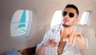 من الذهب عيار 24.. محمد رمضان يكشف أغرب هدية تلقاها