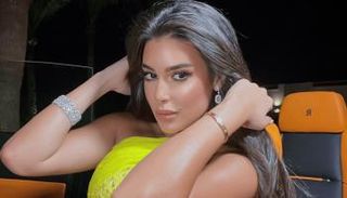 الفنانة ياسمين صبري