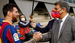 ليونيل ميسي وخوان لابورتا