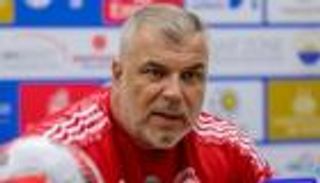 نهائي كأس رئيس الإمارات.. بيانيتش يثير الغموض قبل صدام الوحدة والشارقة