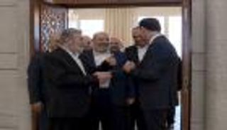 "براجماتية الأمر الواقع".. طريق حماس لتجاوز الماضي مع سوريا