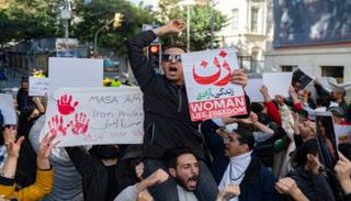 جانب من الاحتجاجات على وفاة مهسا أميني