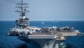 "لردع الخصوم وطمأنة الحلفاء".. واشنطن تنشر قاذفات في "جوام"