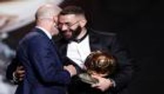 "لست زيدان أو رونالدو".. بنزيما يرفض السقوط في فخ الغرور