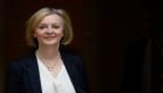 أقصر حكومات بريطانيا عمرا.. "تراس" تكلف المانحين  11 ألف استرليني يوميا