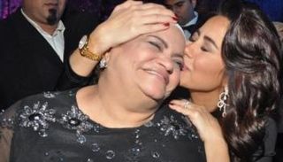 شيرين عبدالوهاب ووالدتها - أرشيفية