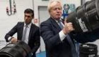 عودة جونسون لحكم بريطانيا.. عقبات على الطريق