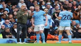 دي بروين وجوارديولا 