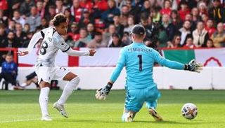 مباراة ليفربول ضد نوتنجهام فورست