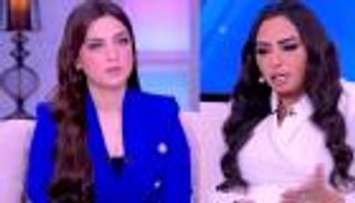 أول رد من ياسمين عز على "المواجهة النارية" مع سلوى خطاب