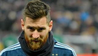 ليونيل ميسي بقميص منتخب الأرجنتين
