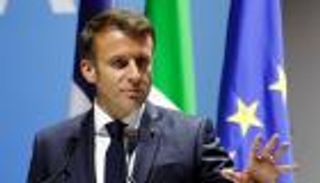 ماكرون يتحدث عن شرط السلام بين روسيا وأوكرانيا