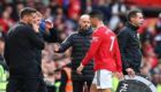 للعودة لمباريات يونايتد.. هل ينكسر كريستيانو رونالدو على صخرة تين هاج؟