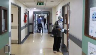 طوارئ بمستشفيات لبنان