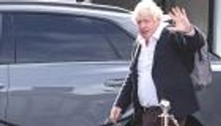 جونسون ينسحب من سباق رئاسة حزب المحافظين