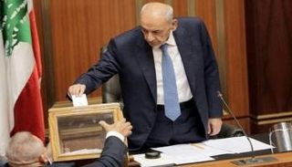رئيس مجلس النواب خلال عملية اقتراع سابقة - أرشيفية