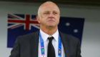 منافس تونس.. لماذا يشعر مدرب أستراليا بالقلق قبل كأس العالم؟