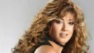 شمس: شرف ليا أكون ممثلة إغراء.. وأجري كمان هيزيد