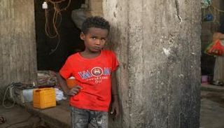 طفل يمني نازح في لحج اليمنية- موقع مفوضية اللاجئين