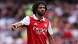 ما هي حقيقة انتقال محمد النني إلى النصر السعودي؟