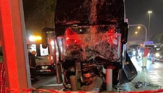 الحافلة بعد الحادث