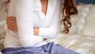 فطريات الأمعاء.. 8 أعراض مهمة لا تتجاهلها