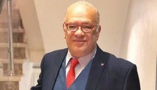 الفنان صلاح عبد الله