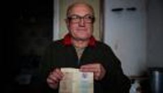 فولوديمير زيلينسكي.. لعنة تشابه الأسماء تصيب مواطنا أوكرانيا