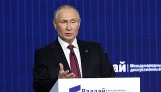 فلاديمير بوتين خلال منتدى فالدي للحوار