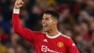 بعد انتهاء الأزمة.. رونالدو يعود لتشكيل مانشستر يونايتد في الدوري الأوروبي