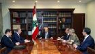 رئيس لبنان نافيا التطبيع مع إسرائيل: لا أبعاد سياسية لـ"ترسيم الحدود"