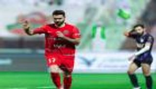 لدغة وفرحة ناقصة.. 4 مشاهد في قمة شباب الأهلي والعين