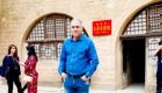 سينمائي إيراني يتحدث عن "وطنه الثاني":  العمل الجاد مفتاح نجاح الصين 