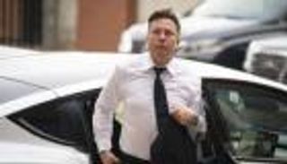 "مذبحة" في تويتر.. إيلون ماسك يخطط لطرد 30 % من الموظفين