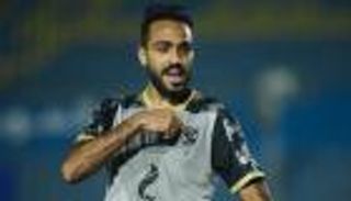 تحرك مفاجئ.. هل يقلب كهربا طاولة الفيفا على الزمالك؟