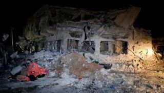 آثار تفجيري زوبي بالصومال - وكالة الأنباء الصومالية