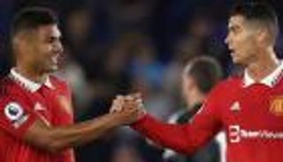 كاسيميرو يضرب كريستيانو رونالدو بهزيمة جديدة في مانشستر يونايتد