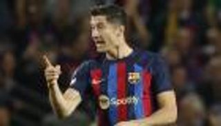 في 10 كلمات.. ليفاندوفسكي يلخص شفرة فك نحس برشلونة