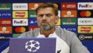 في منتصف الليل.. كلوب يكشف سر فزعه قبل مباراة ليفربول ونابولي