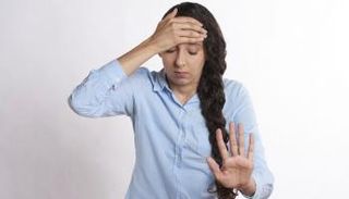 فقدان التوازن من أعراض السكتة الدماغية