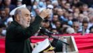 "وول ستريت جورنال": قلق أمريكي سعودي بشأن هجوم إيراني وشيك