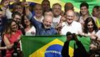 أمريكا اللاتينية.. هل بدأ "المد الوردي" الجديد؟