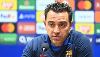 تشافي هيرنانديز مدرب برشلونة