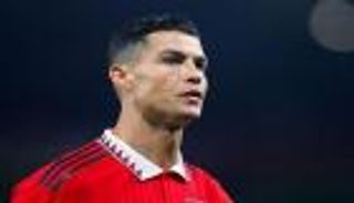 كريستيانو رونالدو نموذجا.. كيف تضاعفت رواتب لاعبي كرة القدم في 20 عاما؟