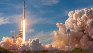 صاروخ فالكون هيفي