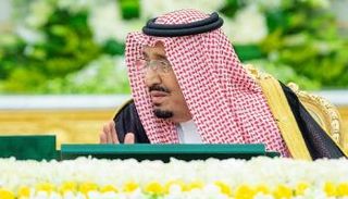 خادم الحرمين الشريفين الملك سلمان بن عبدالعزيز  خلال الاجتماع